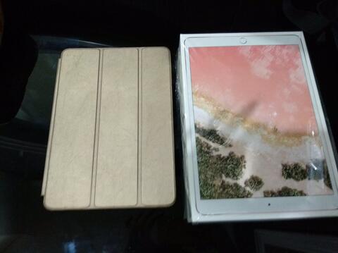 Ipad Pro 10.5 64GB wifi + cellular like new