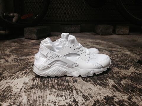 nike huarache 37.5 nike huarache 37.5