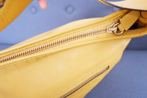 Tas COACH duffle hobo original 2nd bandung