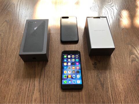 iPhone 8 Plus 64GB Space Grey. Super Duper Mulus Seperti Baru. DIJAMIN