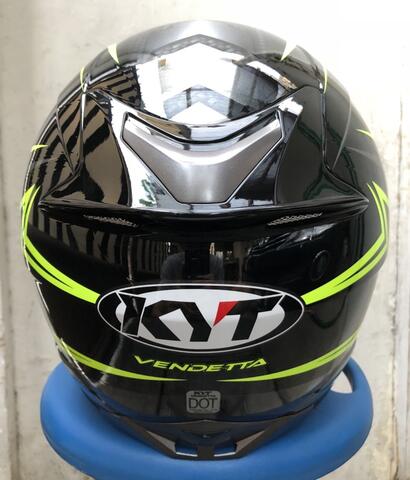 KYT Vendetta 2 Carbon Black / Yellow Fluo
