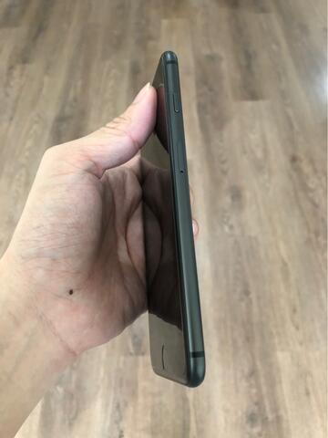 iPhone 8 Plus 64GB Space Grey. Super Duper Mulus Seperti Baru. DIJAMIN