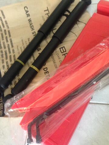 SHOCK BREAKER BLKG KARIMUN WAGON GS
