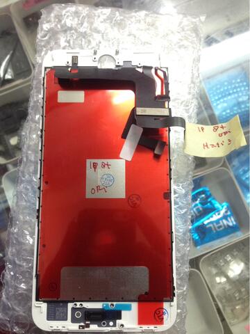 perbaikan lcd pasang di tempat lcd iphone 8+ NEW ORIGINAL 100%