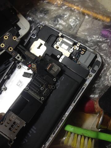 service iphone ipad perbaikan di tempat all tipe ready stock