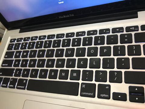 macbook md 101 fsett