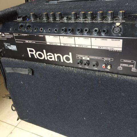 Roland KC-550