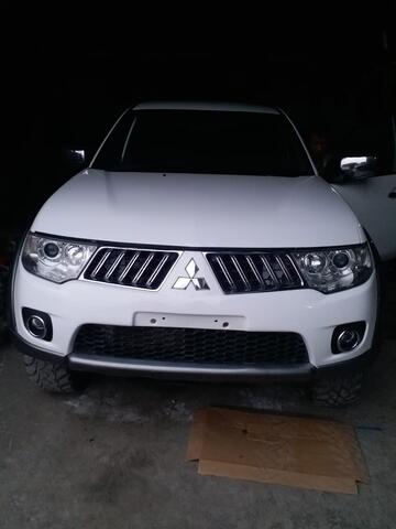 Mitsubishi Strada Triton Diesel Double Cabin 4x4 Th 2012 Second Nego