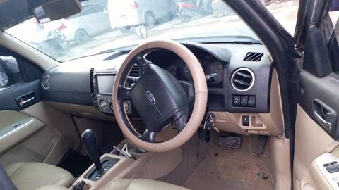 ford everest 2007 plat T second