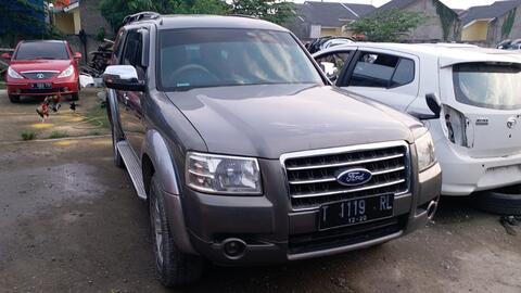 ford everest 2007 plat T second
