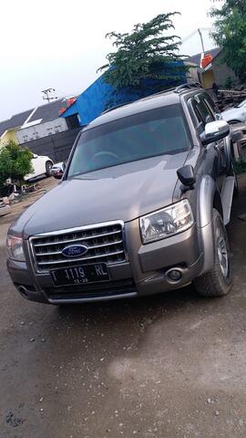 ford everest 2007 plat T second