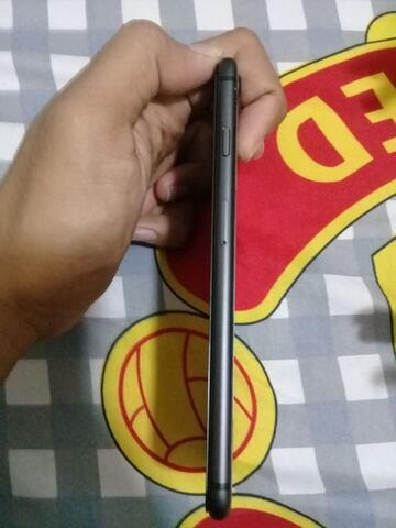 iphone 8 plus 64gb space gray masih garansi