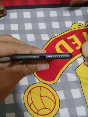 iphone 8 plus 64gb space gray masih garansi
