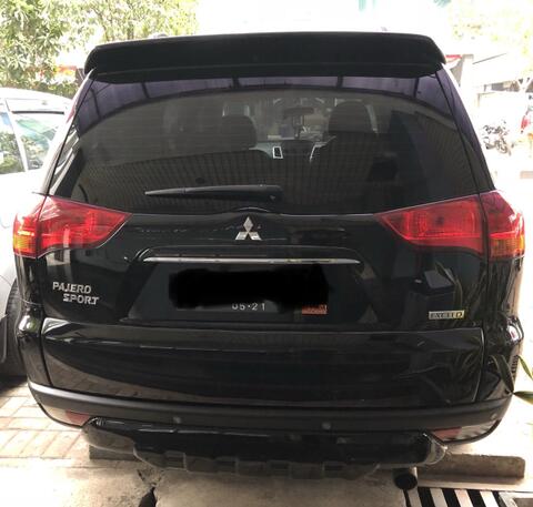 mitsubishi pajero sport exceed - black - 2011