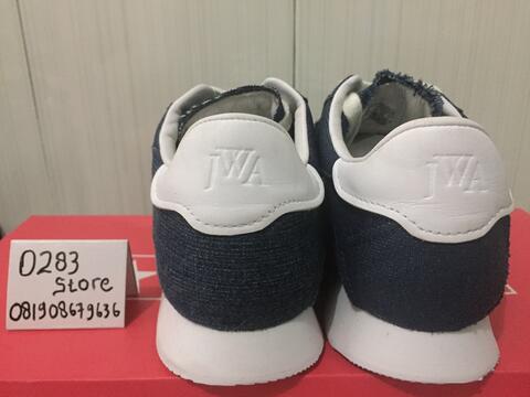 Converse X JW Anderson Thunderbolt Raw Denim not nb asics adidas nike