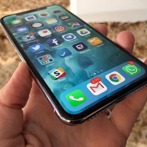 Mao BELI iPhone X 64 or 256GB second yg ada nota beli ya