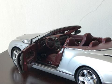 minichamps 1:18 Bentley Continental GTC 2006