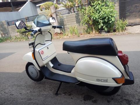 vespa Excel 150P original Bandung
