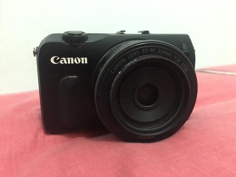 Canon Eos M Lensa EF-M 22mm F/2 stm bukan fuji sony leica