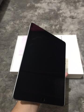 ipad 2018 32Gb wifi baru 2bulan masih mulus - malang kota