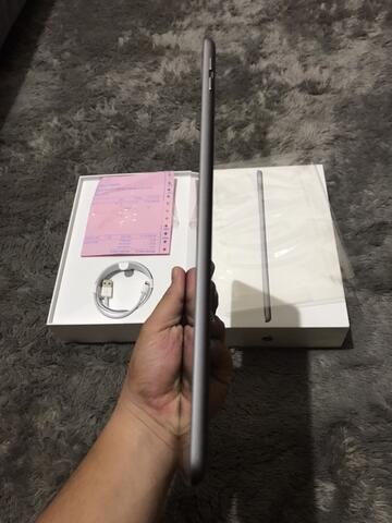 ipad 2018 32Gb wifi baru 2bulan masih mulus - malang kota