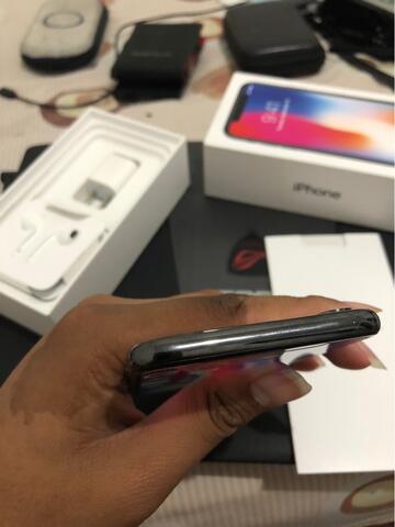 iPhone X 64GB Space Grey Gray Fullset Mulus Garansi Internasional Masih Panjang