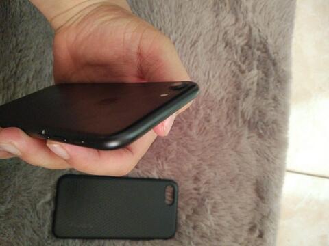 iphone 7 128GB blackmate tanpa lecet, tangan pertama milik pribadi