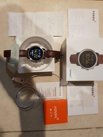 Terjual Jam Tangan Fossil Q Explorist 