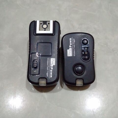 [CAKIM] WTS Trigger Pixel Pawn TF-365 for Sony mirrorless mulus