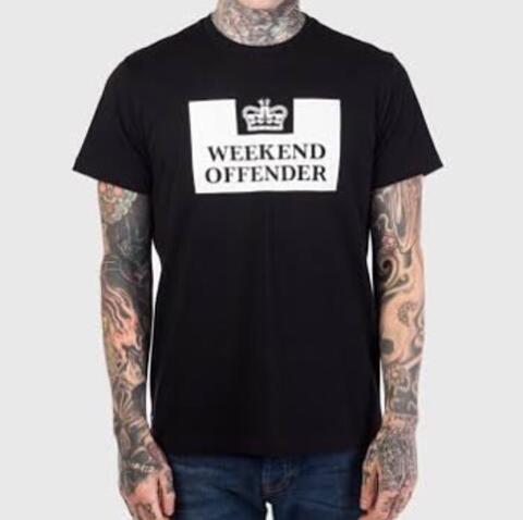 Kaos Weekend Offender Prison Black Size M dan L