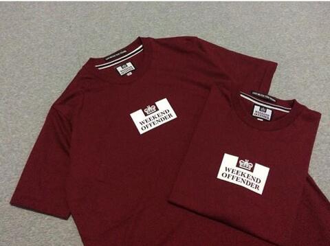 Kaos Weekend Offender Frampton Maroon Size M dan L
