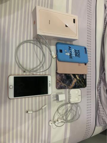 WTS Iphone 8plus 64gb rosegold full set minus bagian bawah