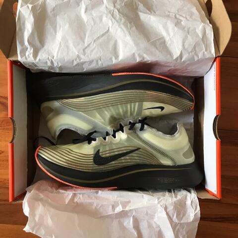 nike zoom fly flight jacket