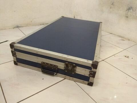 Hardcase Kotak untuk Mixer Musik