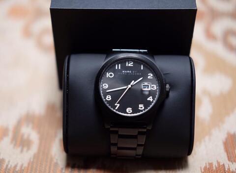 Jam Tangan Marc Jacob