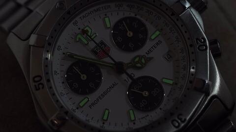 TAG HEUER PROFESSIONAL CHRONOGRAPH SS STEEL QUARTZ PANDA DIAL 39MM
