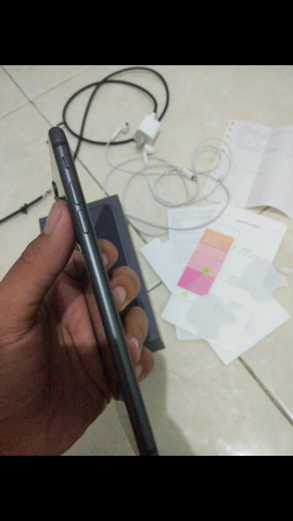 iphone 8+ 64gb