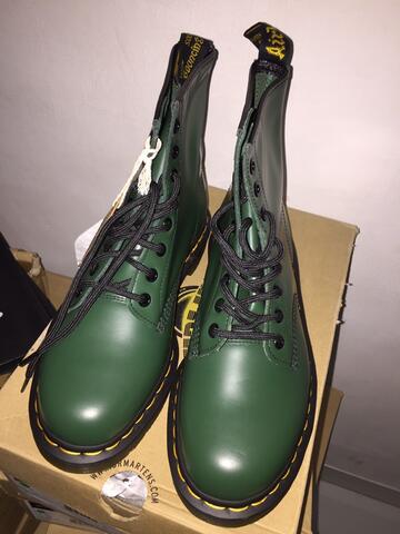 martens 1460 green