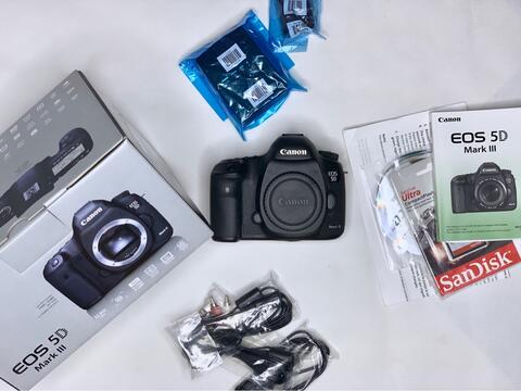 CANON EOS 5D mark III SC 27rb body only