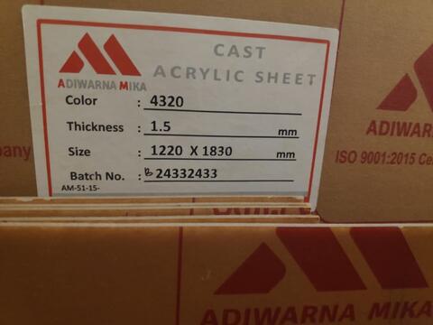 Joeragan Akrilik Mika Gading serpong Akrilik Susu 1,5mm 122x183