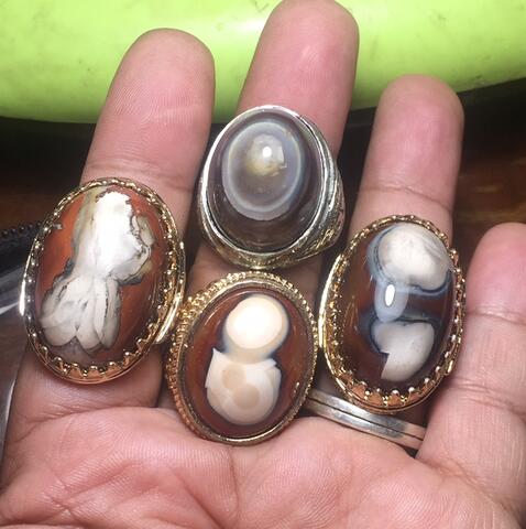 borongan akik 4biji motif unik