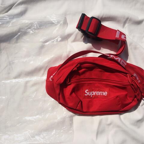 Tas Supreme Merah Waist Bag Supreme Red SS18