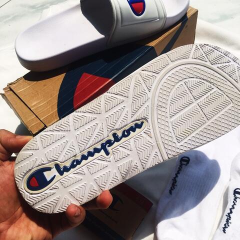 Champion Slides Rally Pro SS19 White Sendal Sandal Champion Rally Pro SS19 Putih