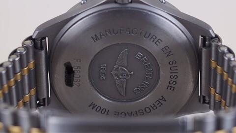 BREITLING AEROSPACE TITANIUM QUARTZ GREY DIAL 40MM