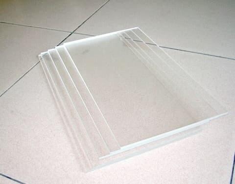 Lembaran akrilik type Bening 4mm uk 122x244 tangerang