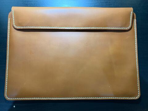 Leather Sleeve Genuine for MacBook 13 inch and iPad - Brown Tan