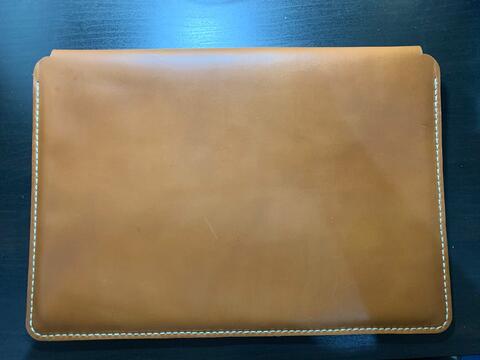 Leather Sleeve Genuine for MacBook 13 inch and iPad - Brown Tan