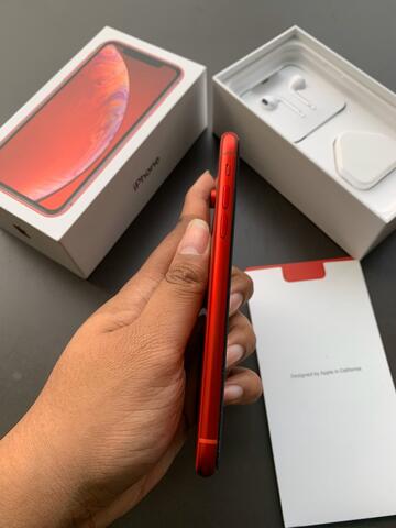 iPhone XR 128GB Red Fullset Mulus Masih Garansi