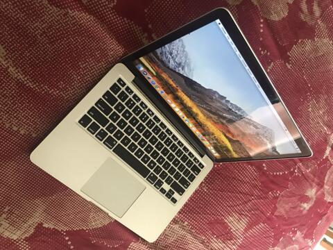 Macbook Pro Retina Late 2013 13 inch 2,4 GHz i5 8GB 8 GB RAM Second Bekas 13-inch