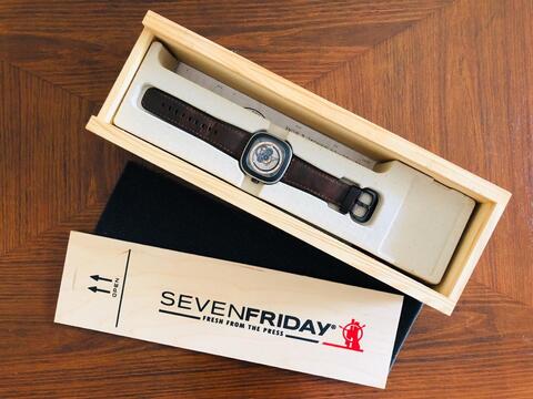 Jam Tangan Seven Friday P2/01